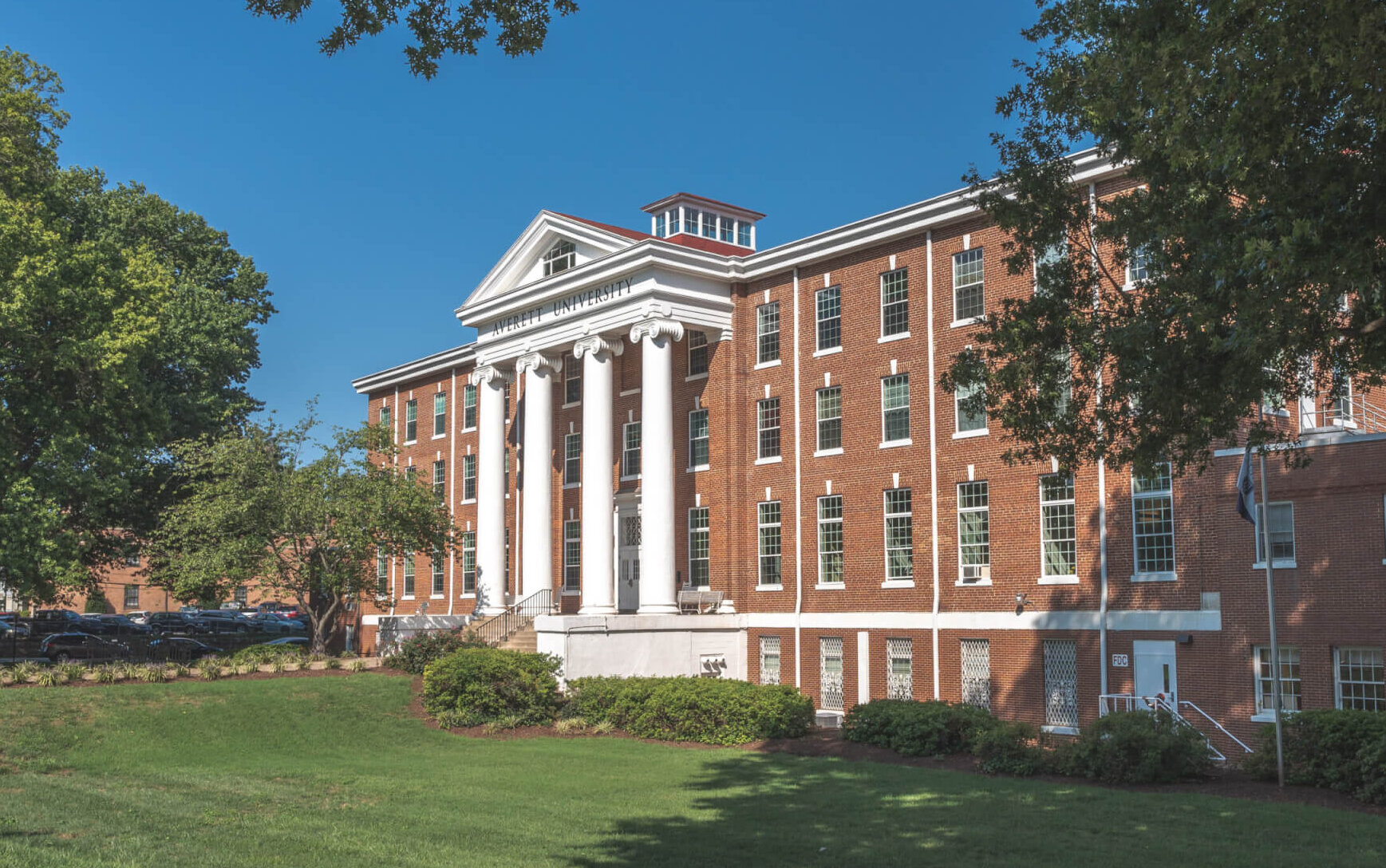 Homepage Header Averett Admissions